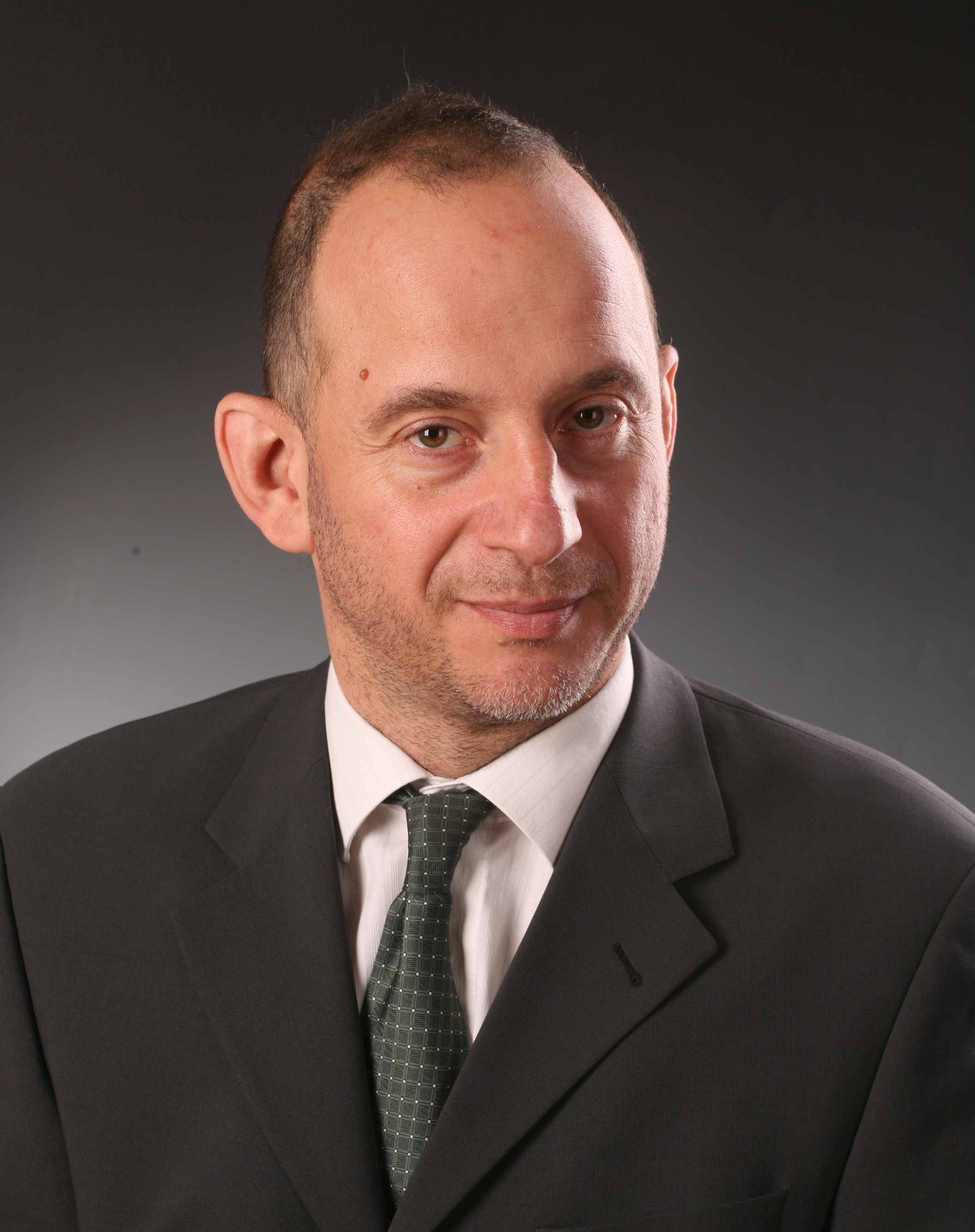 dr. Bajcsi Péter ügyvéd, mediátor, képzésben lévő család és párterapeuta