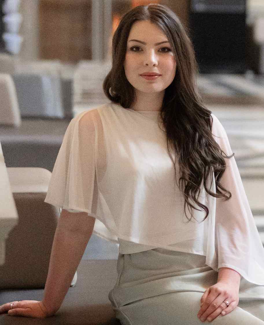 Tamara Körtvélyessy, Psychologist, Relaxation Training Facilitator, and Family Therapist Trainee